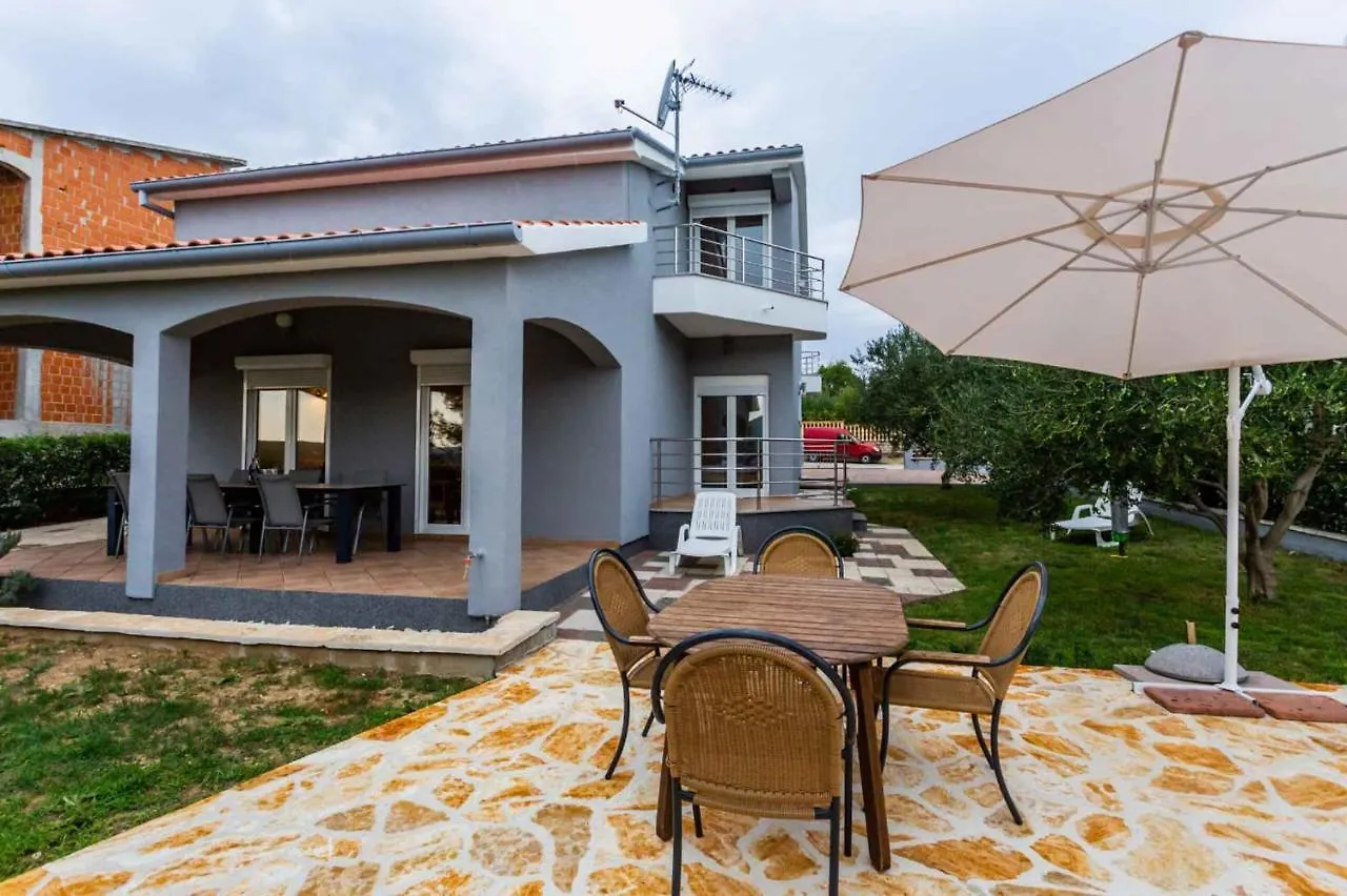 House Neda Villa Pridraga 0*,  Croatia
