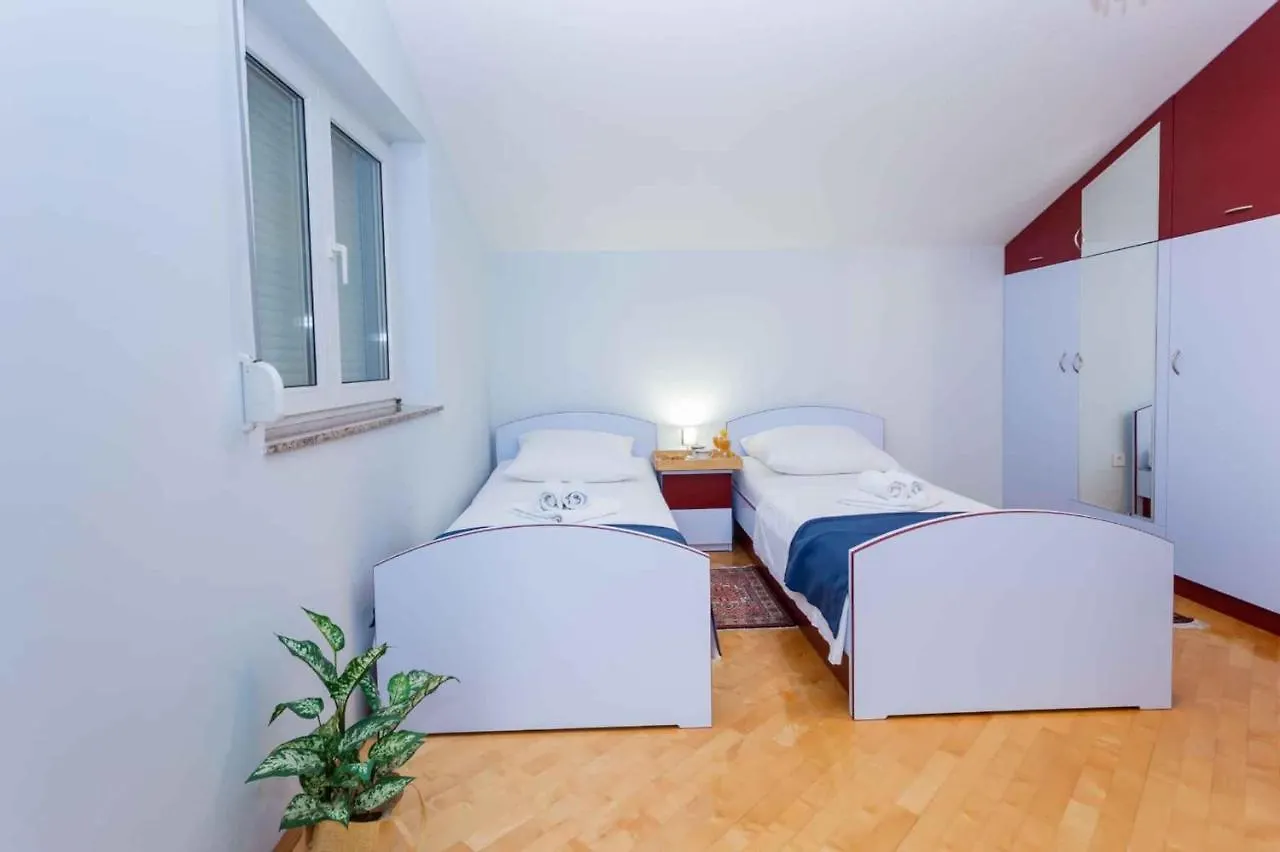 Holiday home House Neda Villa Pridraga